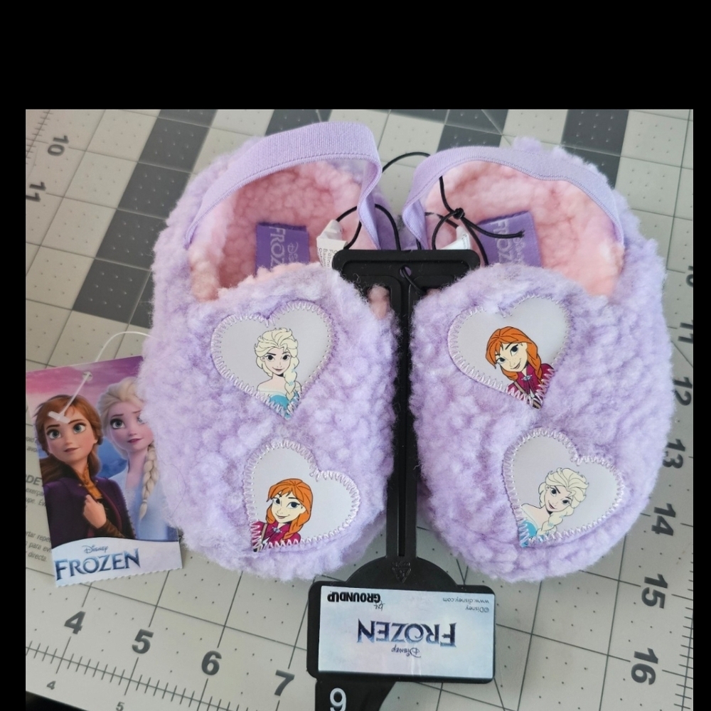 Disney Frozen Lilac Heart Slippers